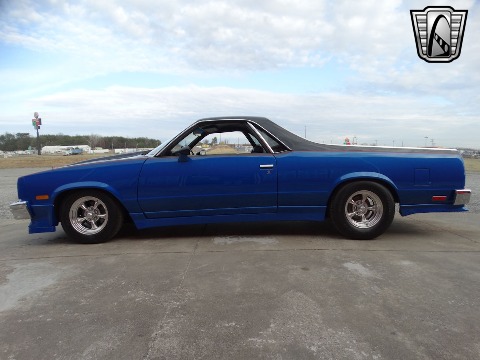 1983 GMC Caballero image 5