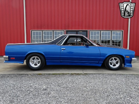 1983 GMC Caballero image 9