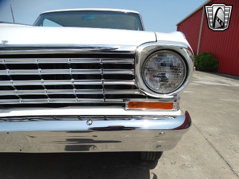 1963 Chevrolet Nova II image 29