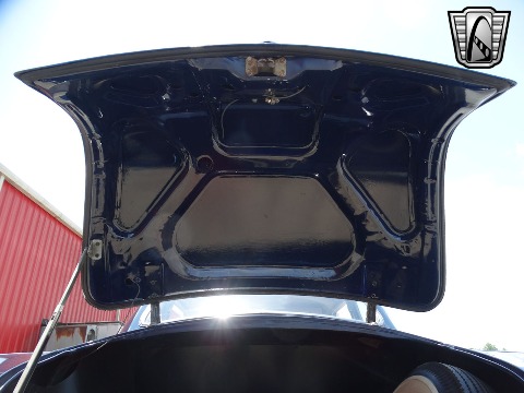 1950 Ford Custom image 136