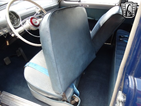1950 Ford Custom image 111