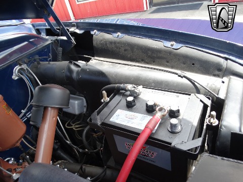 1950 Ford Custom image 88