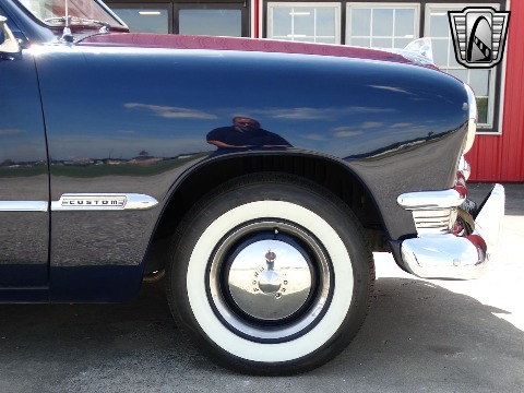 1950 Ford Custom image 38