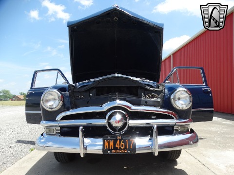 1950 Ford Custom image 43