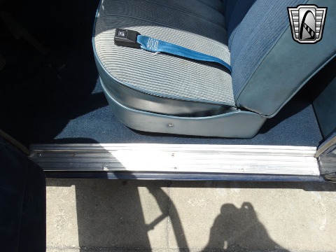 1950 Ford Custom image 96