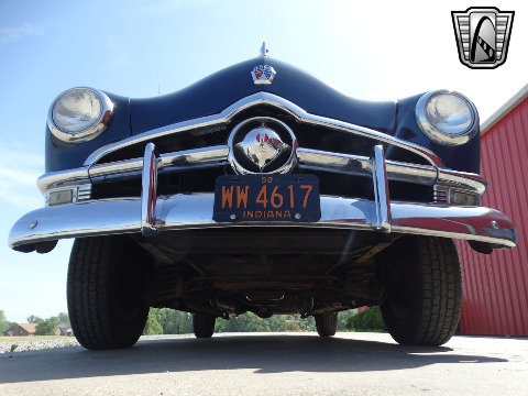 1950 Ford Custom image 19