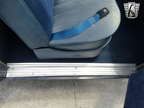 1950 Ford Custom image 126