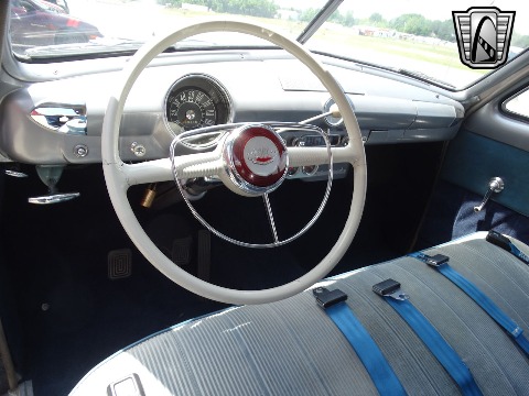 1950 Ford Custom image 101