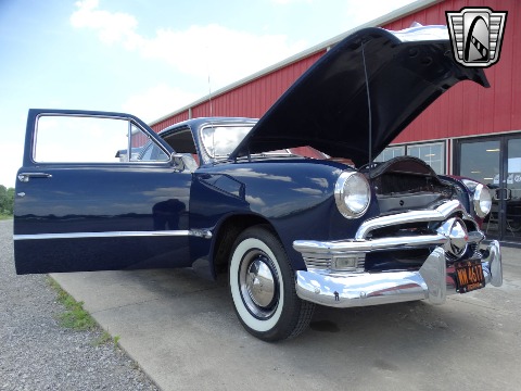 1950 Ford Custom image 50