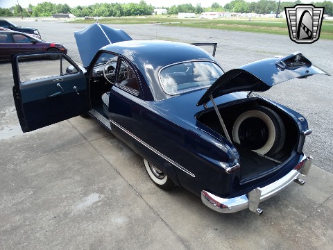 1950 Ford Custom image 54