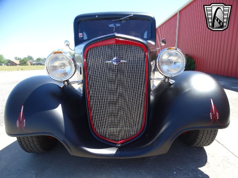 1935 Chevrolet Standard image 3