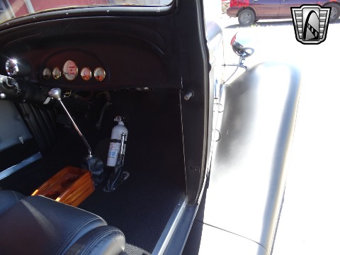 1935 Chevrolet Standard image 138