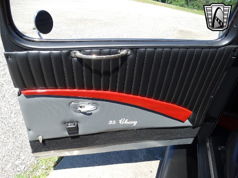 1935 Chevrolet Standard image 139