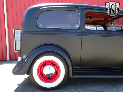 1935 Chevrolet Standard image 37