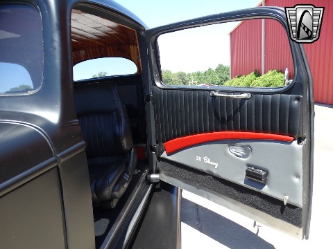 1935 Chevrolet Standard image 92