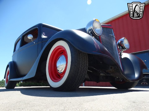1935 Chevrolet Standard image 26