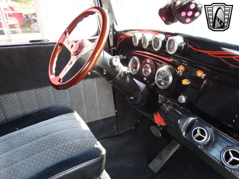 1937 Chevrolet Truck image 133