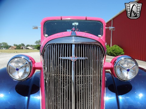 1937 Chevrolet Truck image 30