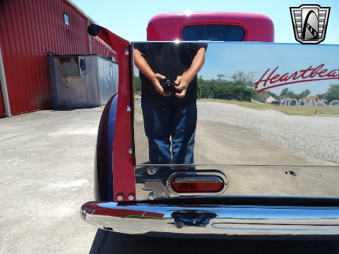 1937 Chevrolet Truck image 35