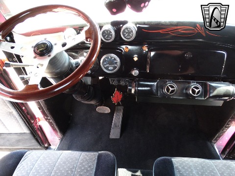 1937 Chevrolet Truck image 116