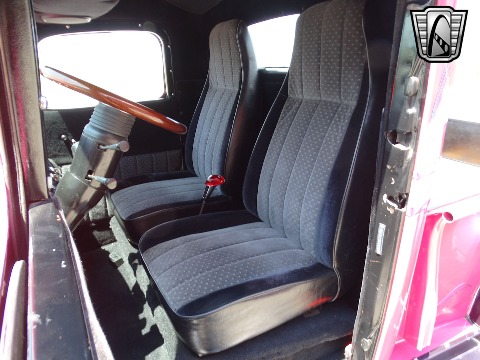 1937 Chevrolet Truck image 101