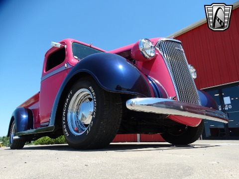 1937 Chevrolet Truck image 27