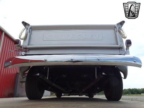 1952 Chevrolet 3100 image 22