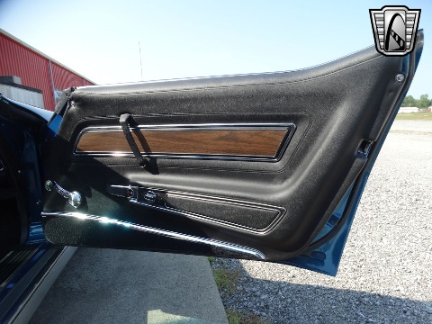 1972 Chevrolet Corvette image 141