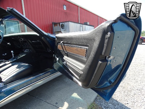 1972 Chevrolet Corvette image 142