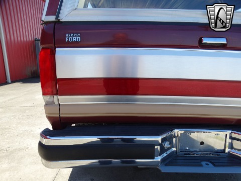1990 Ford F150 image 34