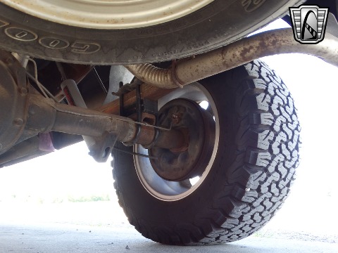 1990 Ford F150 image 75