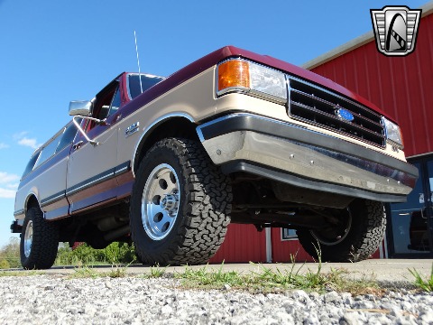 1990 Ford F150 image 26