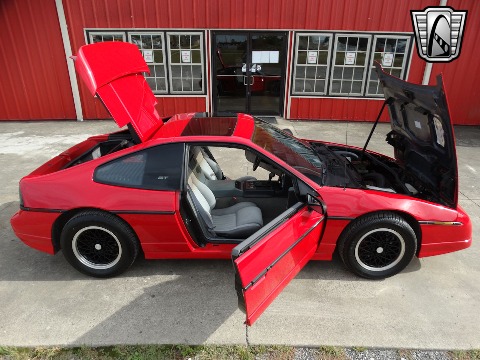 1988 Pontiac Fiero image 57