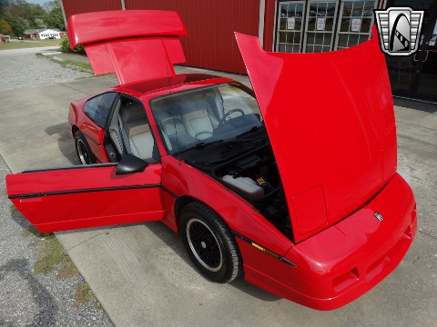1988 Pontiac Fiero image 58