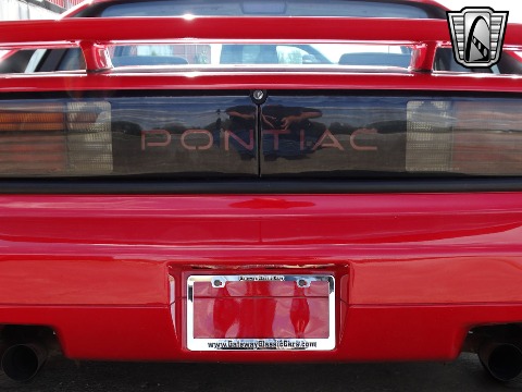 1988 Pontiac Fiero image 34