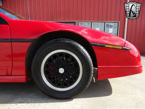 1988 Pontiac Fiero image 38