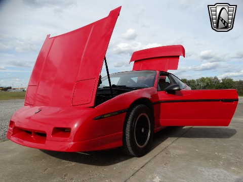 1988 Pontiac Fiero image 44
