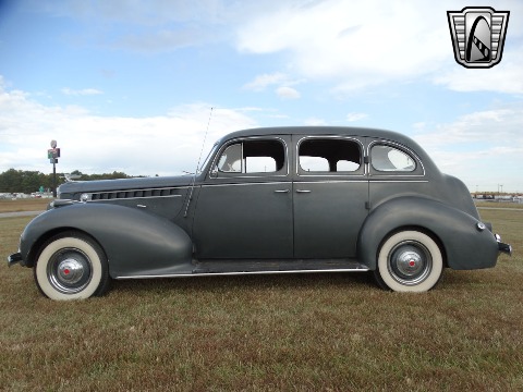 1940 Packard 120 image 5