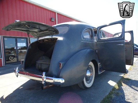 1940 Packard 120 image 57