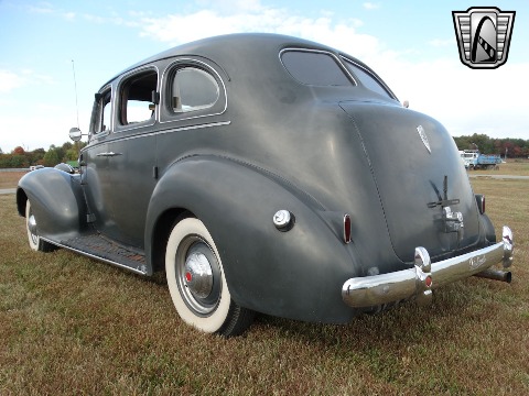 1940 Packard 120 image 6