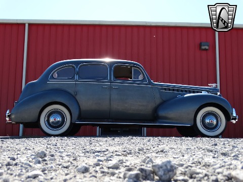1940 Packard 120 image 32