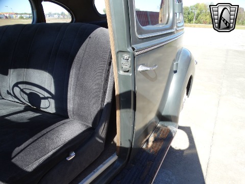 1940 Packard 120 image 110