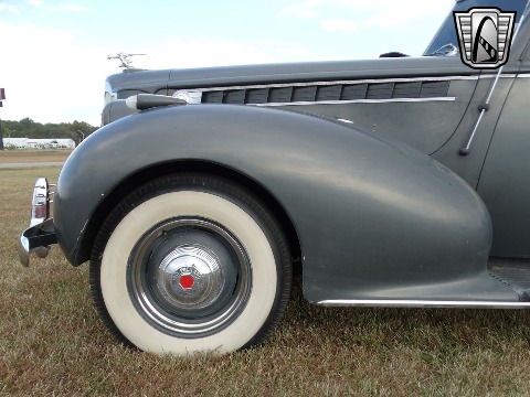1940 Packard 120 image 38