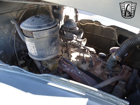 1940 Packard 120 image 91