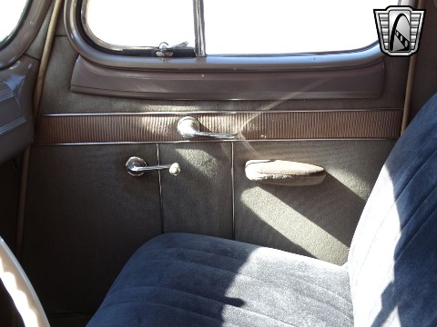 1940 Packard 120 image 123