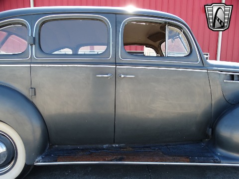 1940 Packard 120 image 46