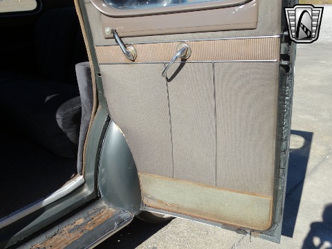 1940 Packard 120 image 125