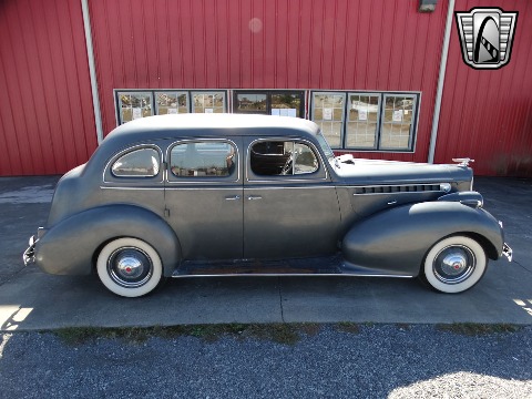 1940 Packard 120 image 24