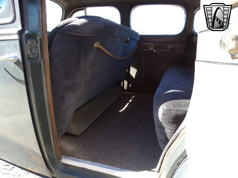 1940 Packard 120 image 129