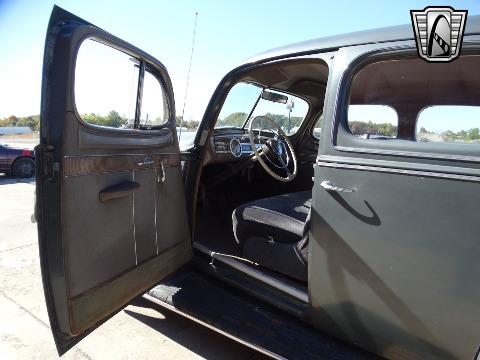 1940 Packard 120 image 105